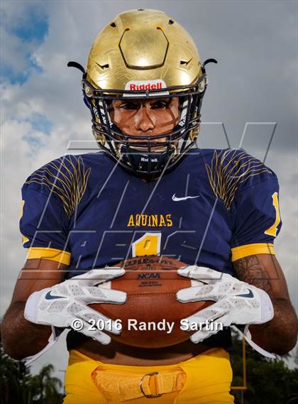 Thumbnail 2 in St. Thomas Aquinas (2016 Preseason Top 25 Early Contenders Photo Shoot) photogallery.