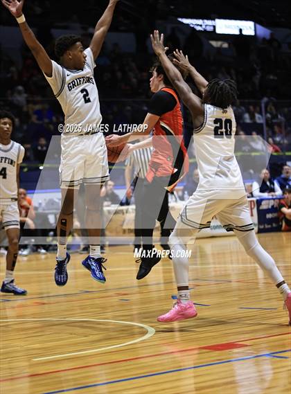 Thumbnail 3 in World of Inquiry vs. Waterloo (NYSPHSAA Section V Class B1 Final) photogallery.