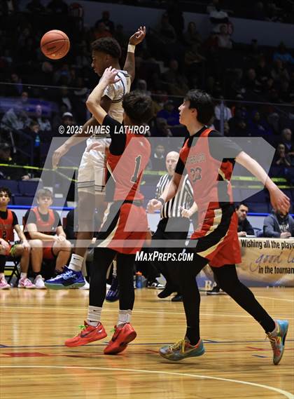 Thumbnail 2 in World of Inquiry vs. Waterloo (NYSPHSAA Section V Class B1 Final) photogallery.