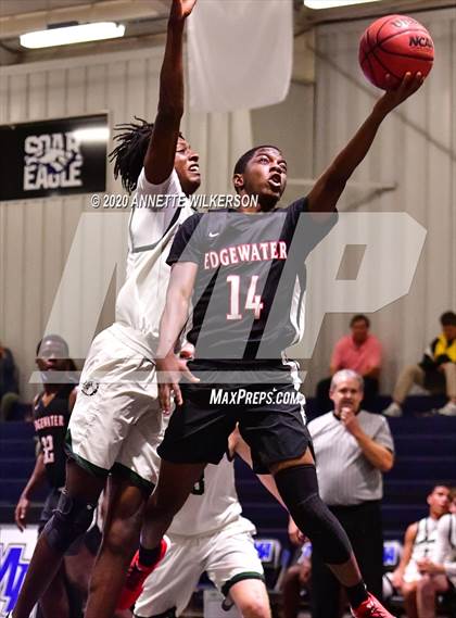 Thumbnail 3 in Edgewater vs. Melbourne (Kaylin High Master's Classic) photogallery.