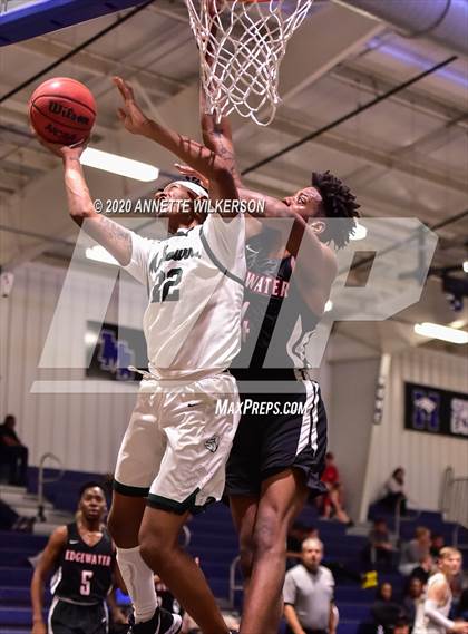 Thumbnail 1 in Edgewater vs. Melbourne (Kaylin High Master's Classic) photogallery.