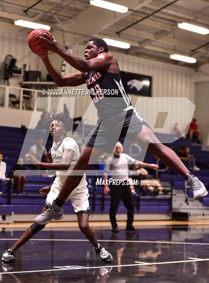 Thumbnail 2 in Edgewater vs. Melbourne (Kaylin High Master's Classic) photogallery.