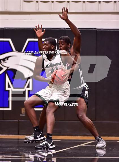 Thumbnail 2 in Edgewater vs. Melbourne (Kaylin High Master's Classic) photogallery.