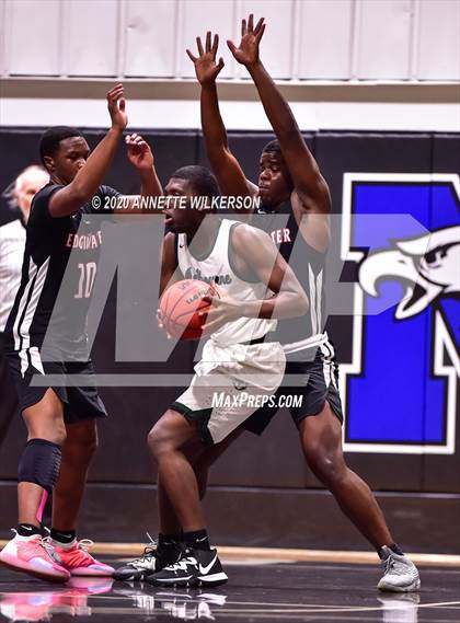 Thumbnail 1 in Edgewater vs. Melbourne (Kaylin High Master's Classic) photogallery.
