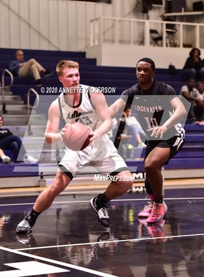 Thumbnail 2 in Edgewater vs. Melbourne (Kaylin High Master's Classic) photogallery.