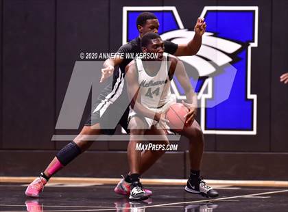 Thumbnail 1 in Edgewater vs. Melbourne (Kaylin High Master's Classic) photogallery.