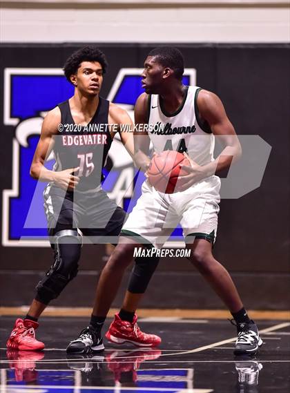 Thumbnail 3 in Edgewater vs. Melbourne (Kaylin High Master's Classic) photogallery.
