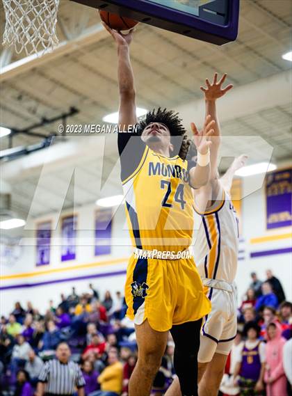 Thumbnail 1 in Monroe @ Bellbrook photogallery.