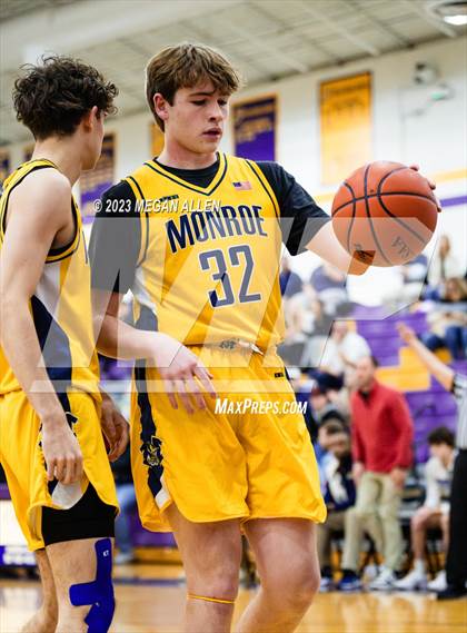 Thumbnail 2 in Monroe @ Bellbrook photogallery.