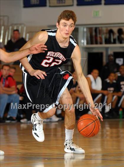 Thumbnail 2 in Bishop Manogue vs Harvard-Westlake (MaxPreps Holiday Classic) photogallery.
