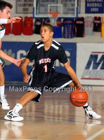 Thumbnail 2 in Bishop Manogue vs Harvard-Westlake (MaxPreps Holiday Classic) photogallery.
