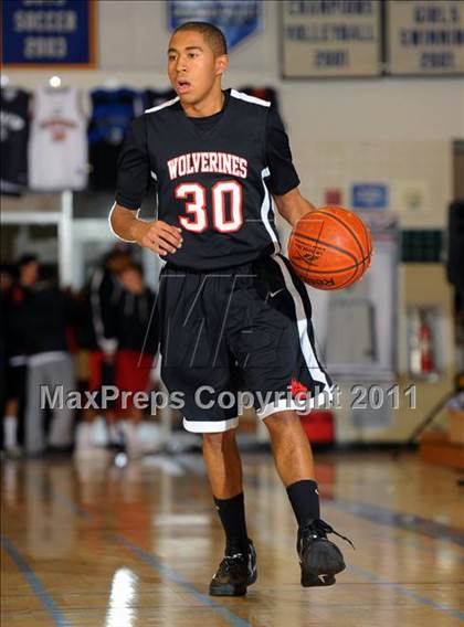 Thumbnail 3 in Bishop Manogue vs Harvard-Westlake (MaxPreps Holiday Classic) photogallery.