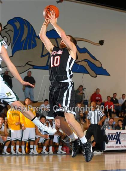 Thumbnail 1 in Bishop Manogue vs Harvard-Westlake (MaxPreps Holiday Classic) photogallery.