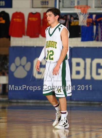 Thumbnail 3 in Bishop Manogue vs Harvard-Westlake (MaxPreps Holiday Classic) photogallery.