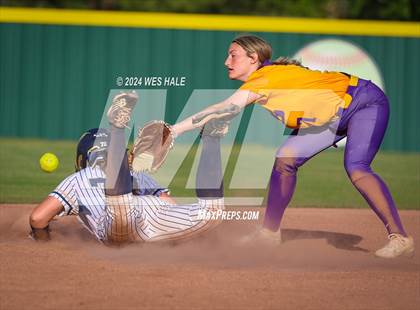 Thumbnail 1 in Covington @ Arlington photogallery.