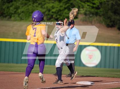Thumbnail 3 in Covington @ Arlington photogallery.