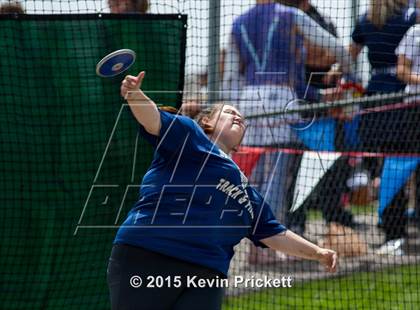 Thumbnail 2 in CHSAA 4A State Championship Discus (Day 1) photogallery.