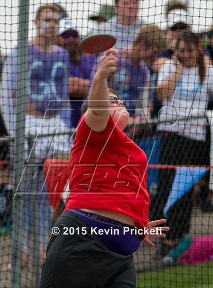 Thumbnail 2 in CHSAA 4A State Championship Discus (Day 1) photogallery.
