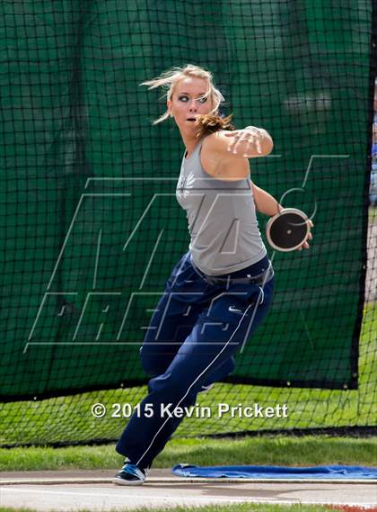 Thumbnail 2 in CHSAA 4A State Championship Discus (Day 1) photogallery.