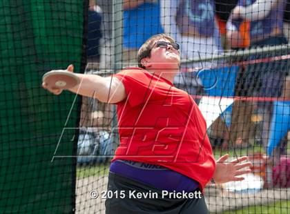 Thumbnail 2 in CHSAA 4A State Championship Discus (Day 1) photogallery.