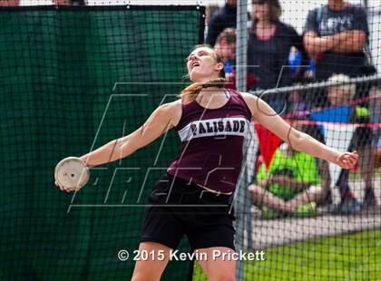 Thumbnail 3 in CHSAA 4A State Championship Discus (Day 1) photogallery.