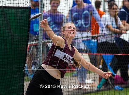 Thumbnail 2 in CHSAA 4A State Championship Discus (Day 1) photogallery.