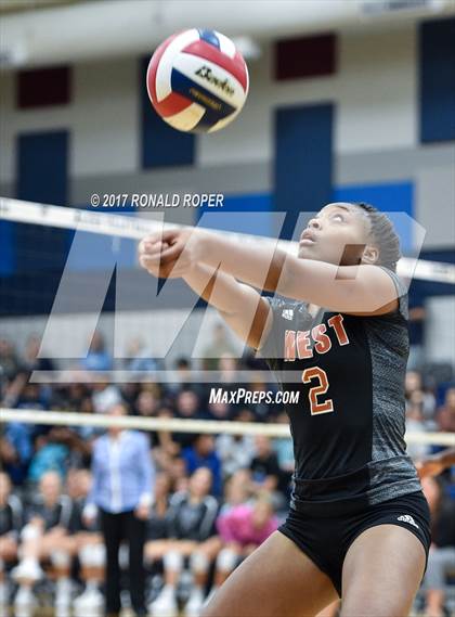 Thumbnail 1 in West Mesquite @ Wylie East photogallery.