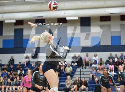 Thumbnail 1 in West Mesquite @ Wylie East photogallery.