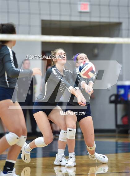 Thumbnail 3 in West Mesquite @ Wylie East photogallery.