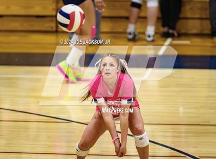 Thumbnail 3 in Empire @ Cienega photogallery.