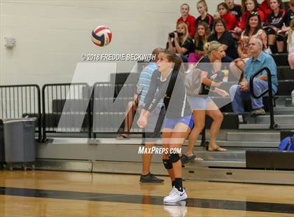 Thumbnail 3 in Van Alstyne vs Pilot Point (Denison Invitational) photogallery.