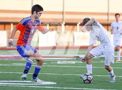 Thumbnail 1 in St. Louis Catholic @ E. D. White (LHSAA Division III Semifinal) photogallery.