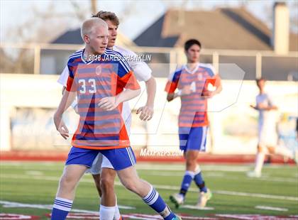 Thumbnail 3 in St. Louis Catholic @ E. D. White (LHSAA Division III Semifinal) photogallery.
