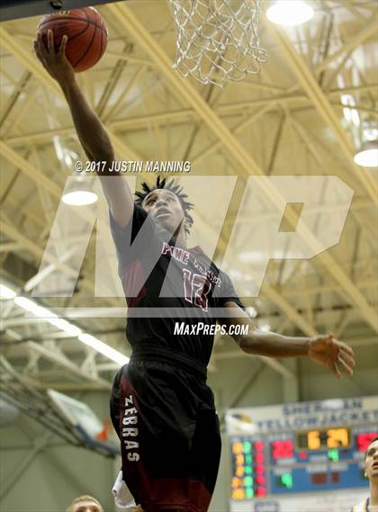 Thumbnail 1 in Pine Bluff @ Sheridan photogallery.