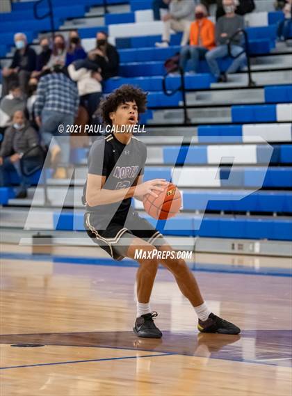 Thumbnail 3 in North Kitsap vs. Timberline (Curtis Winter Classic) photogallery.