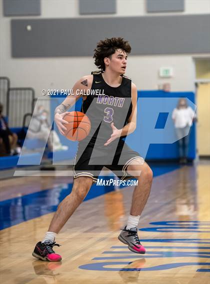 Thumbnail 1 in North Kitsap vs. Timberline (Curtis Winter Classic) photogallery.