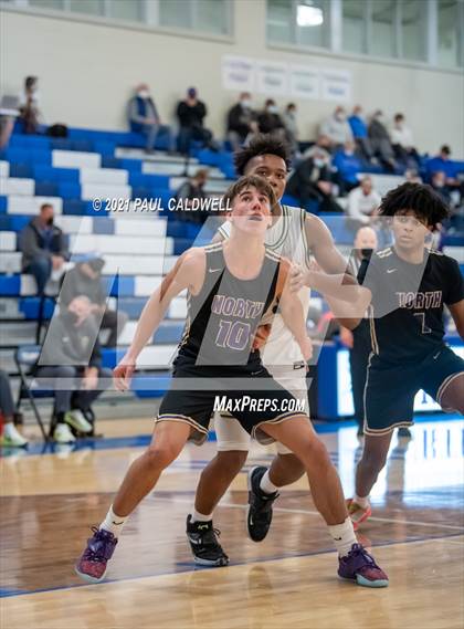 Thumbnail 2 in North Kitsap vs. Timberline (Curtis Winter Classic) photogallery.