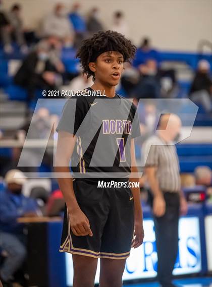 Thumbnail 1 in North Kitsap vs. Timberline (Curtis Winter Classic) photogallery.