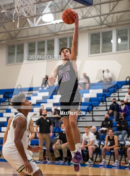 Thumbnail 2 in North Kitsap vs. Timberline (Curtis Winter Classic) photogallery.