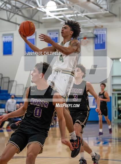 Thumbnail 3 in North Kitsap vs. Timberline (Curtis Winter Classic) photogallery.