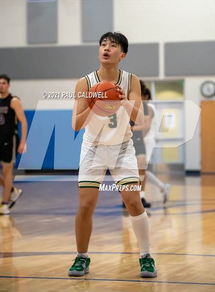 Thumbnail 3 in North Kitsap vs. Timberline (Curtis Winter Classic) photogallery.