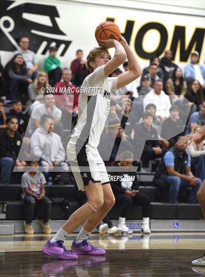Thumbnail 3 in Canyon @ Foothill photogallery.