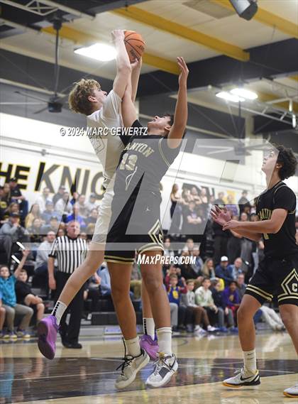 Thumbnail 1 in Canyon @ Foothill photogallery.