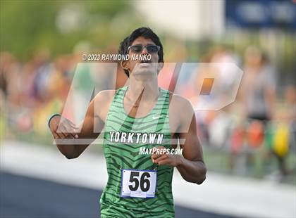 Thumbnail 3 in IHSAA Sectional 17 (800 Meter) photogallery.