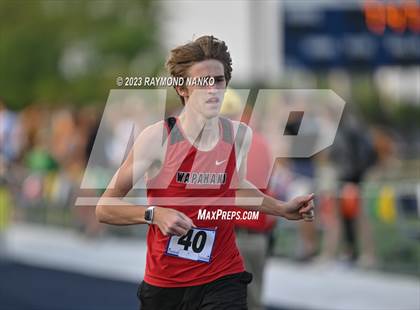 Thumbnail 3 in IHSAA Sectional 17 (800 Meter) photogallery.