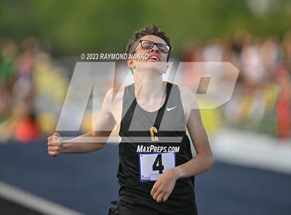 Thumbnail 3 in IHSAA Sectional 17 (800 Meter) photogallery.