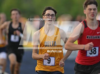 Thumbnail 1 in IHSAA Sectional 17 (800 Meter) photogallery.