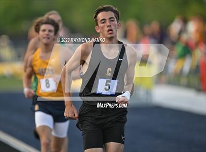 Thumbnail 2 in IHSAA Sectional 17 (800 Meter) photogallery.
