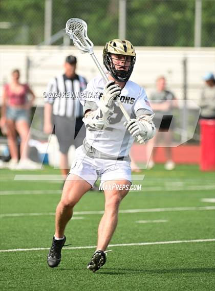 Thumbnail 2 in East Lyme vs. Joel Barlow (CIAC Class M Semifinal) photogallery.
