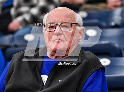Thumbnail 3 in Lindale vs. Pittsburg (UIL 4A Region 2 Bi-District Playoff) photogallery.